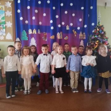 16.12.2020 r. Koncert kolęd i pastorałek - Występ dla Domu Seniora